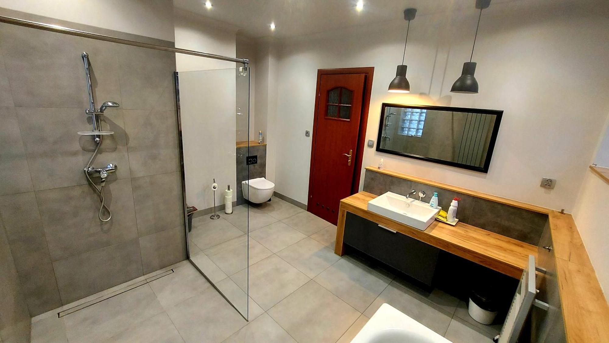 Bed & Breakfast Metro & Parking *